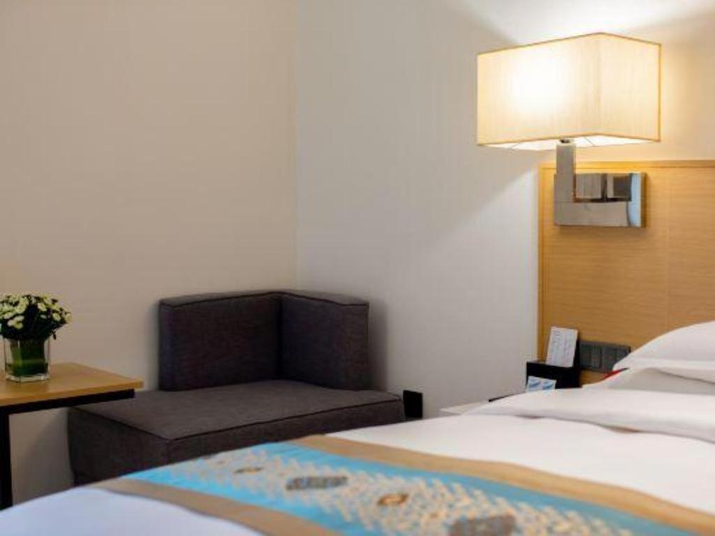 Ramada Encore By Wyndham Chongqing Yubei Exterior photo